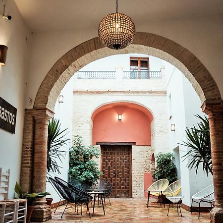 Hostal Cafe Frenteabastos Carmona (Seville) Exterior foto