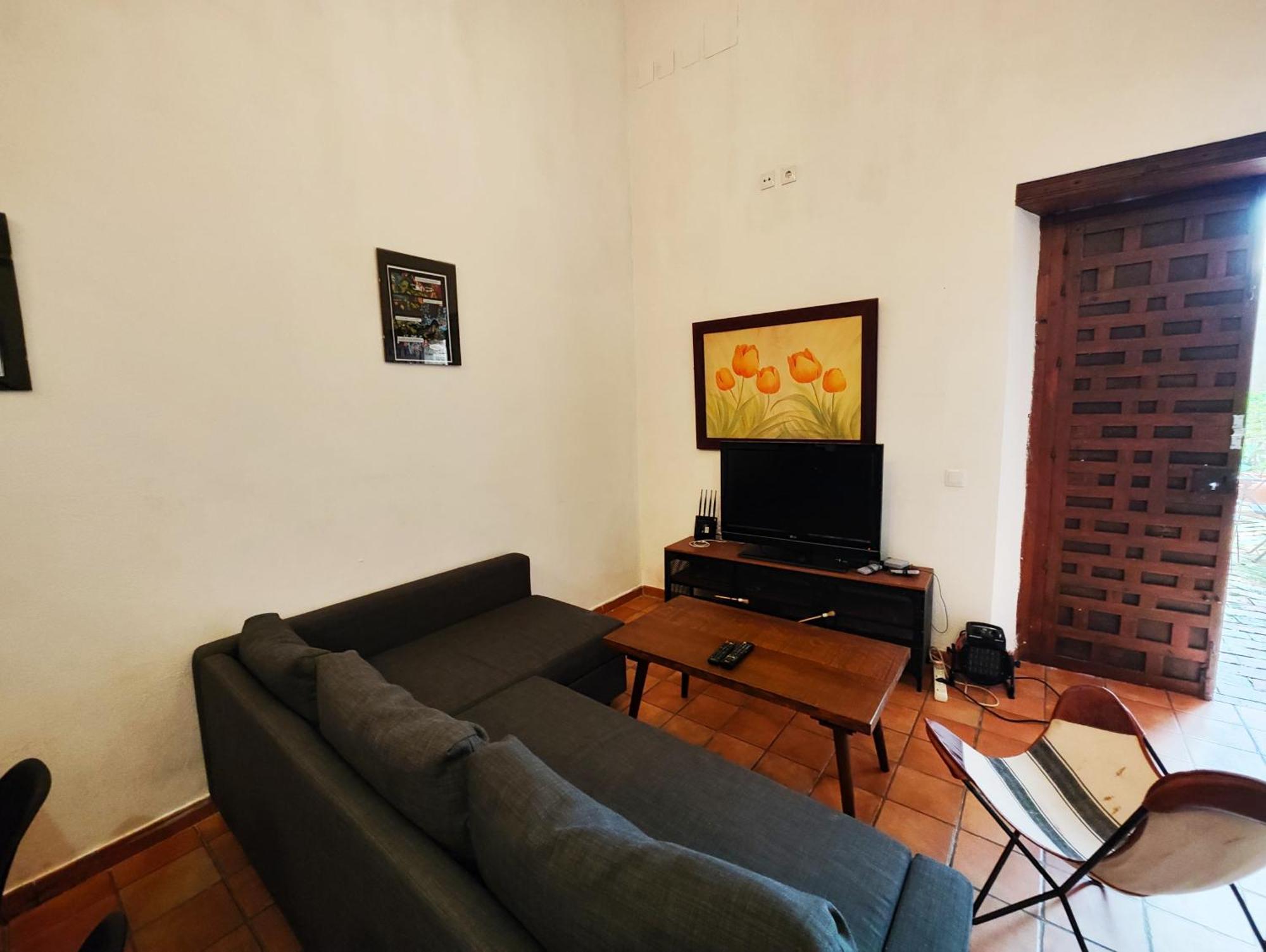 Hostal Cafe Frenteabastos Carmona (Seville) Exterior foto