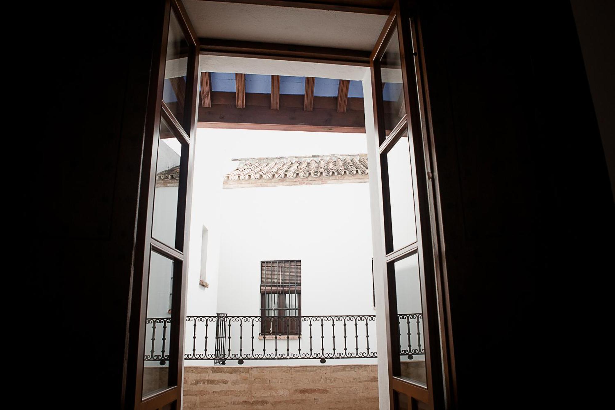 Hostal Cafe Frenteabastos Carmona (Seville) Exterior foto